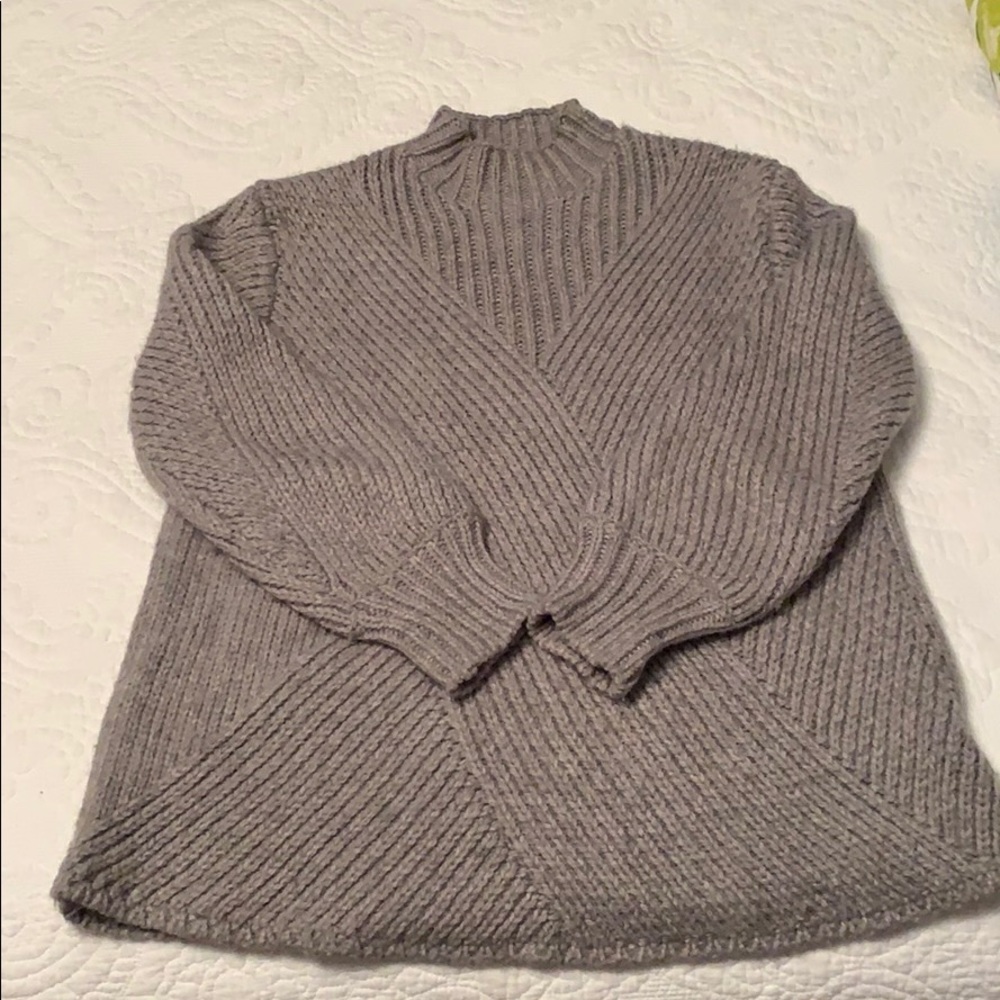 Grey sweater